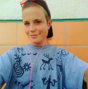 Meet your Posher, Carly